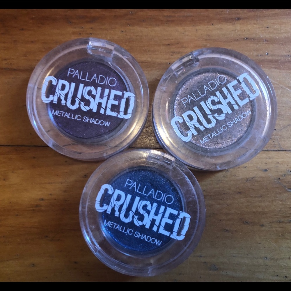 3 metallic eyeshadows